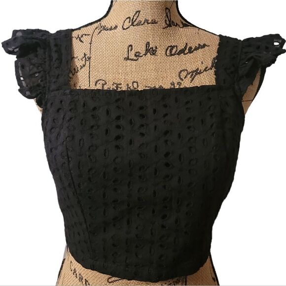 Black Eyelet Cropped Top Size S - Picture 1 of 4